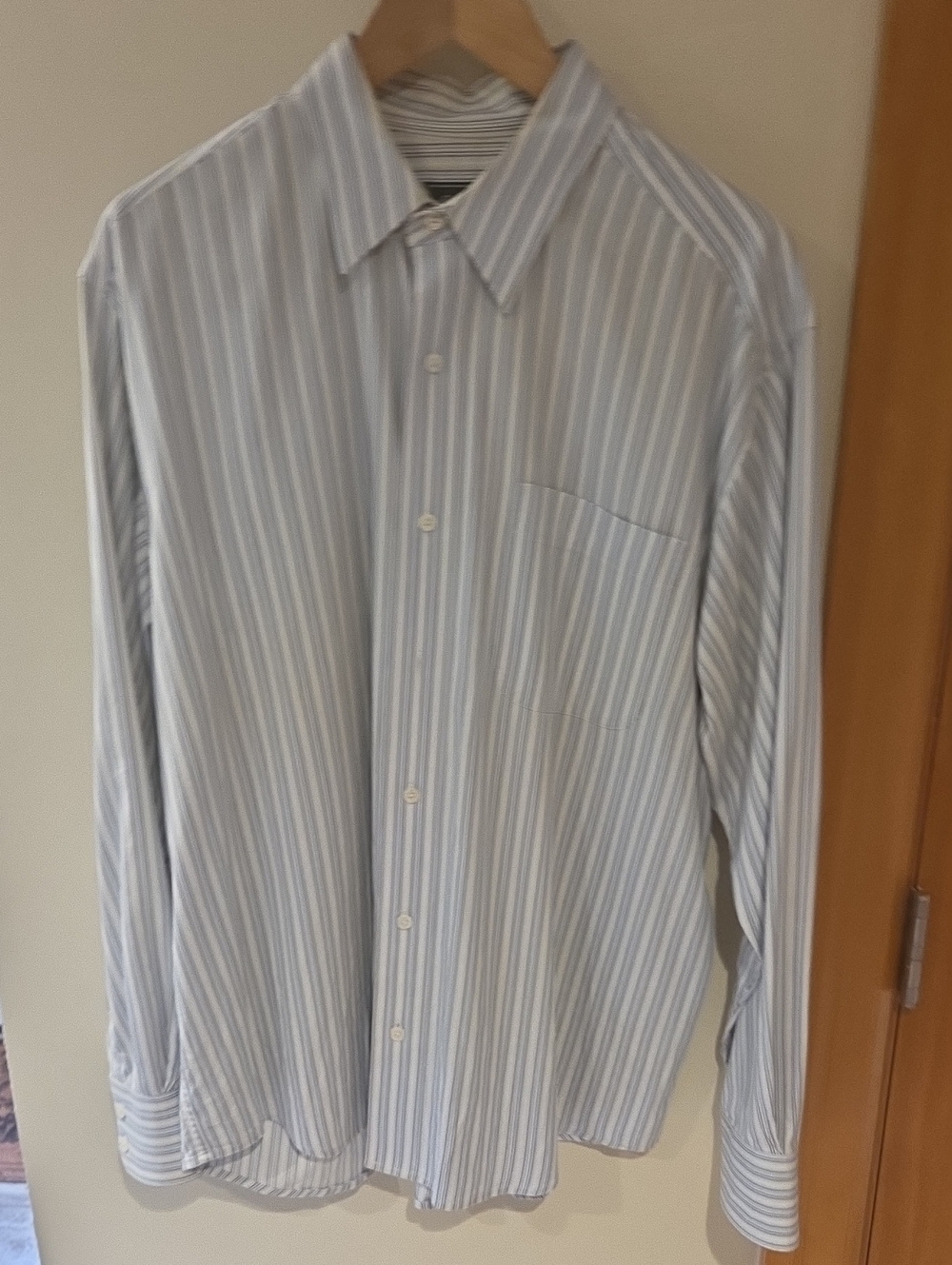 Classic Men’s Eddie Bauer Light Blue Striped Button-Up Shirt